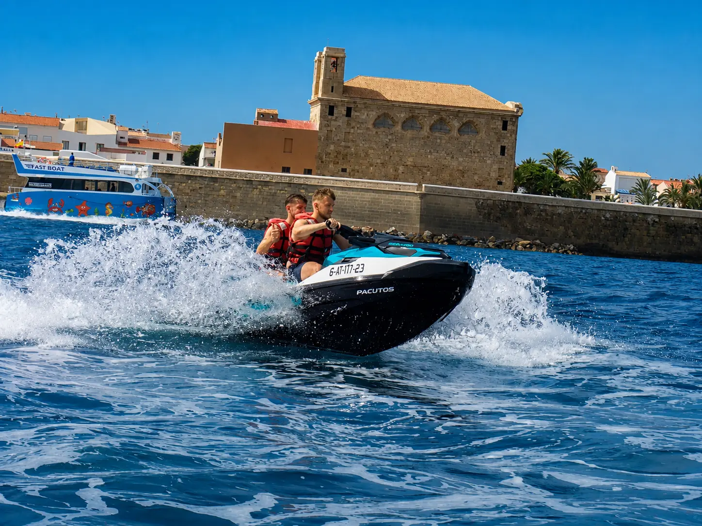 Viaje a Tabarca en Moto de Agua