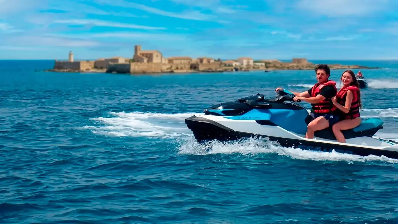 Viaje a Tabarca desde Torrevieja